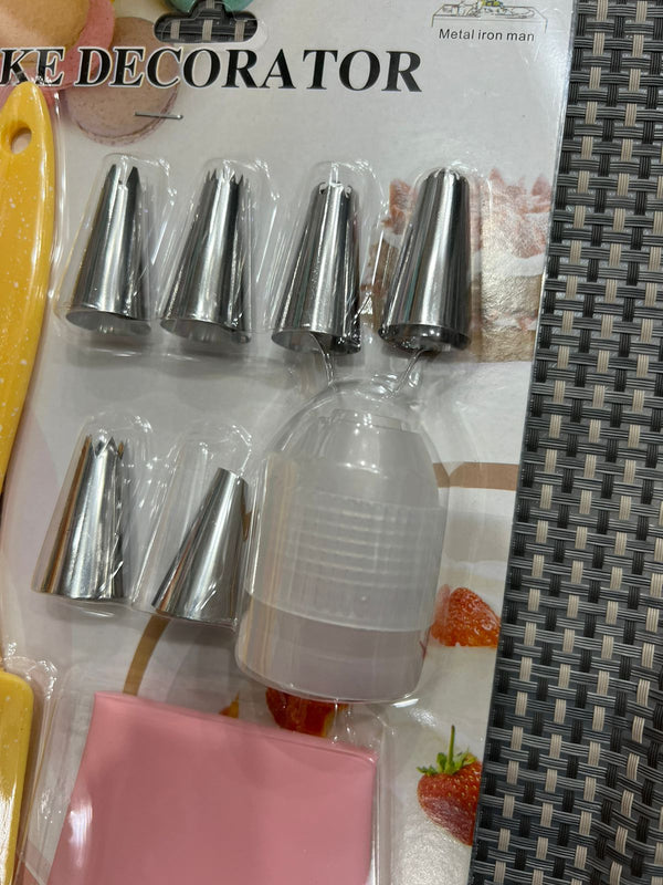 9 Pcs Cake Decorating Tool Set - TheBawarchiKhana