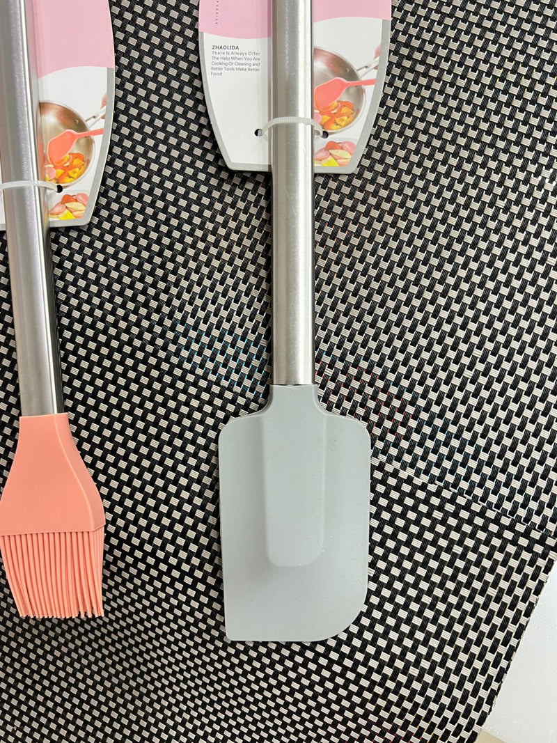 Steel Handle High Quality Spatula and Oil Brush 1Pc